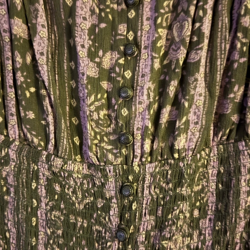 Smocked WB Jumpsuit - Picture 4 of 9